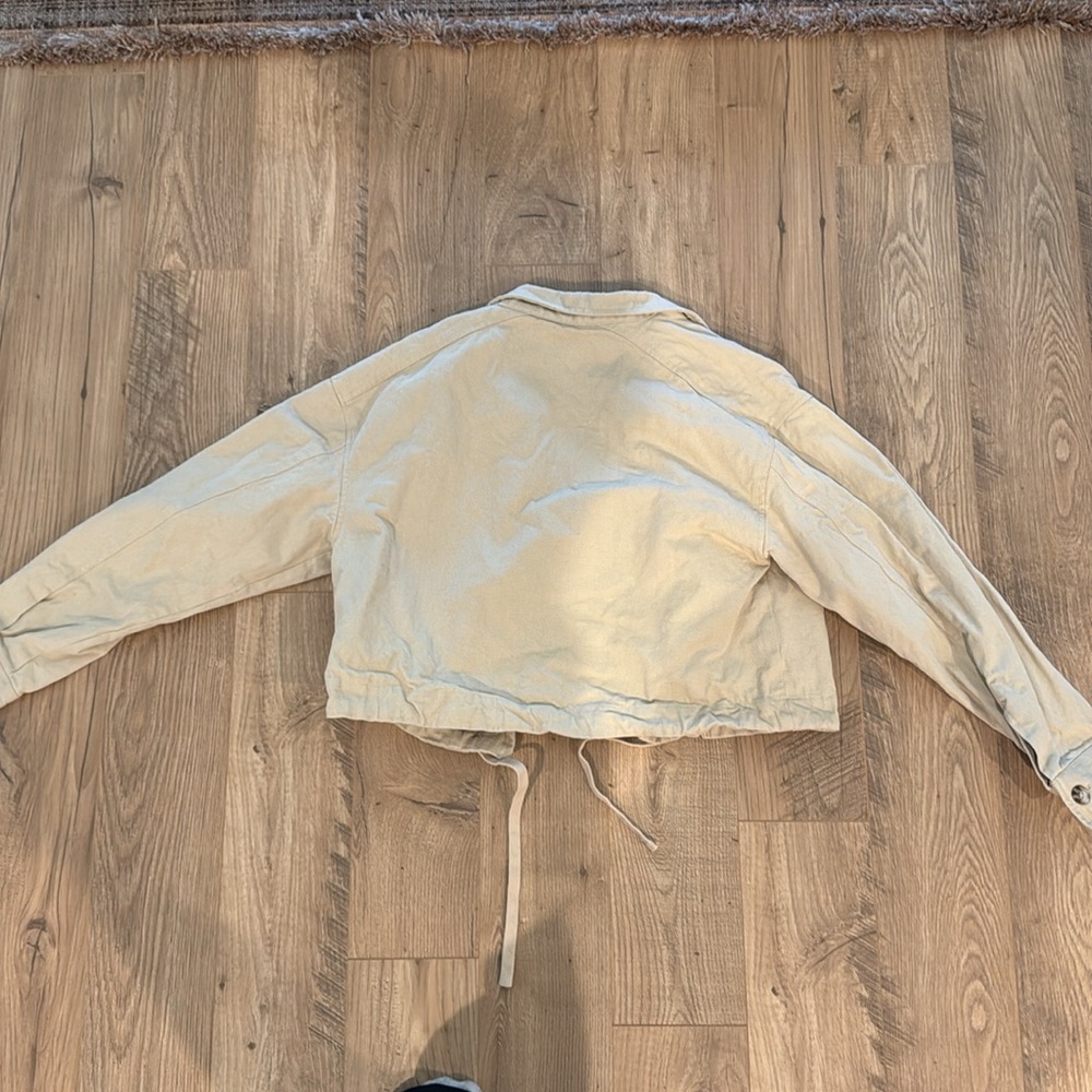 Revolve jacket - Picture 3 of 4